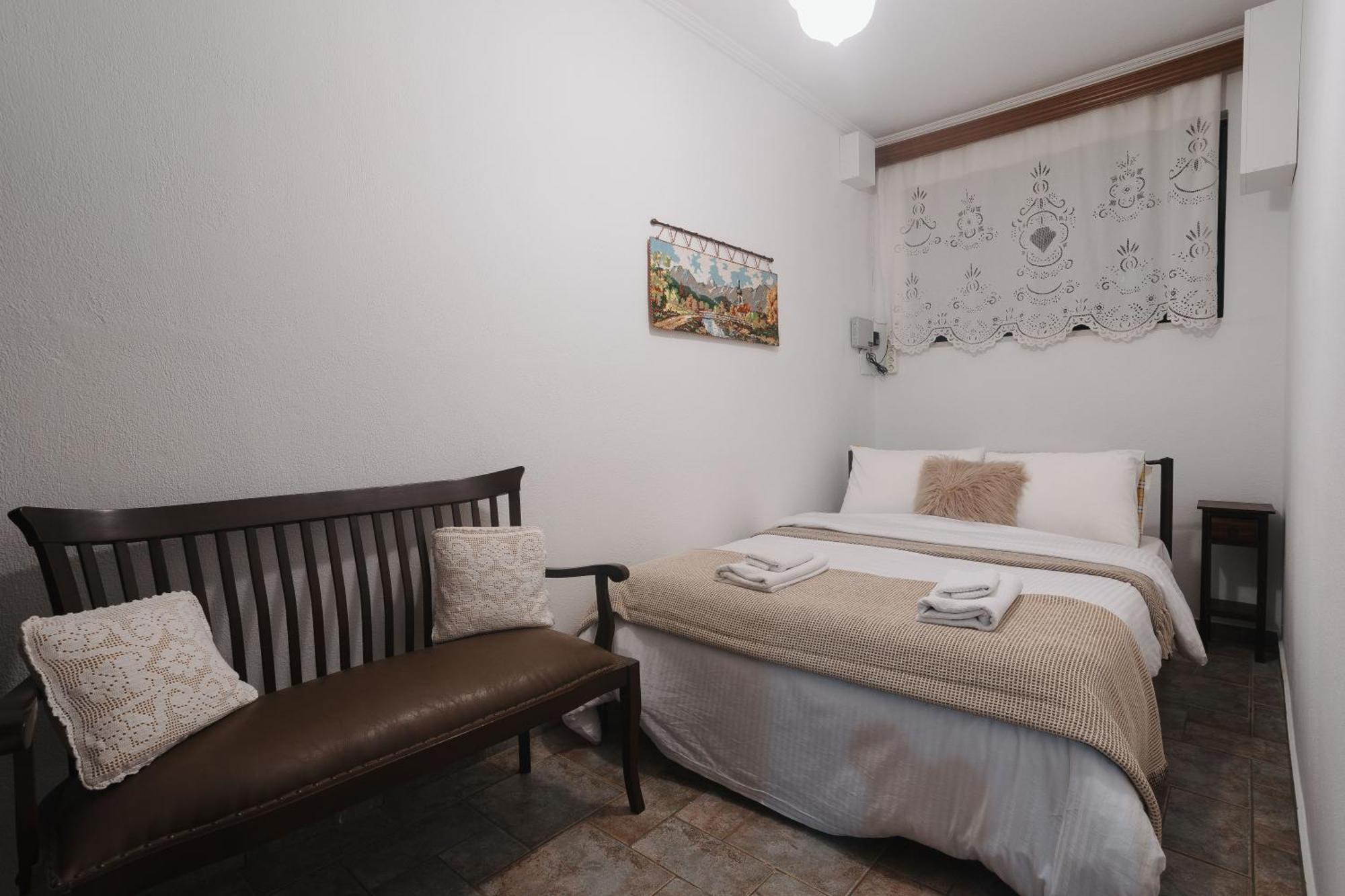 Billiard Home in Trikala Bagian luar foto